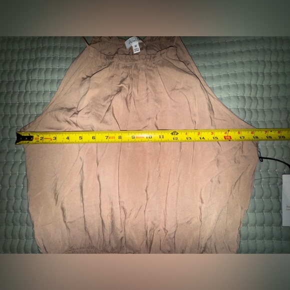 Active USA Tan Sleeveless/adjustable strap Romper. Size M NWT - Picture 5 of 15